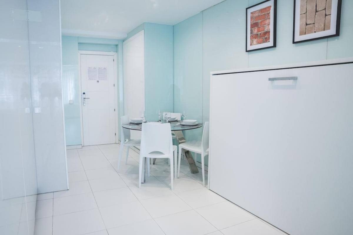 Appartement Ap Edificio Gran Via -Quinto Piso Sin Ascensor- à Madrid Extérieur photo